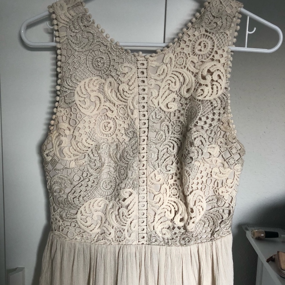 FRANCESCA’S CREAM DRESS NWOT